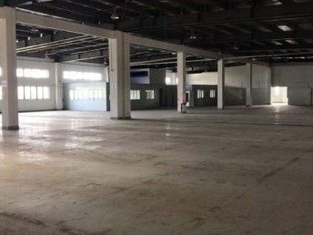 上海康新地铁站旁620平优质空间 灵活组合，满足生产、仓储与办公多元需求